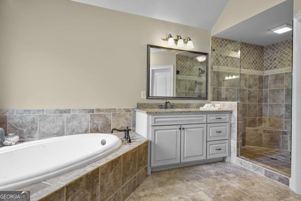 101 Fernwood Drive Woodstock - 9