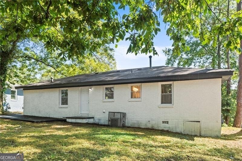 2905 Gresham Road Atlanta - 33