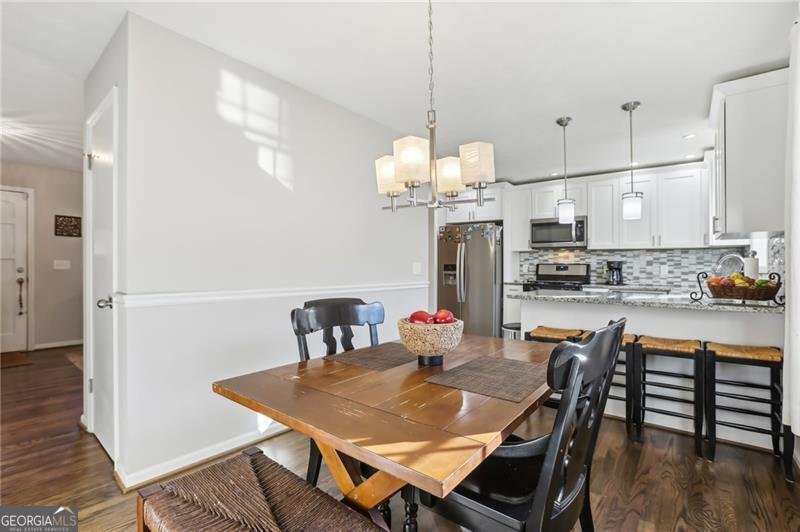 409 Katherine Lane Woodstock - 11