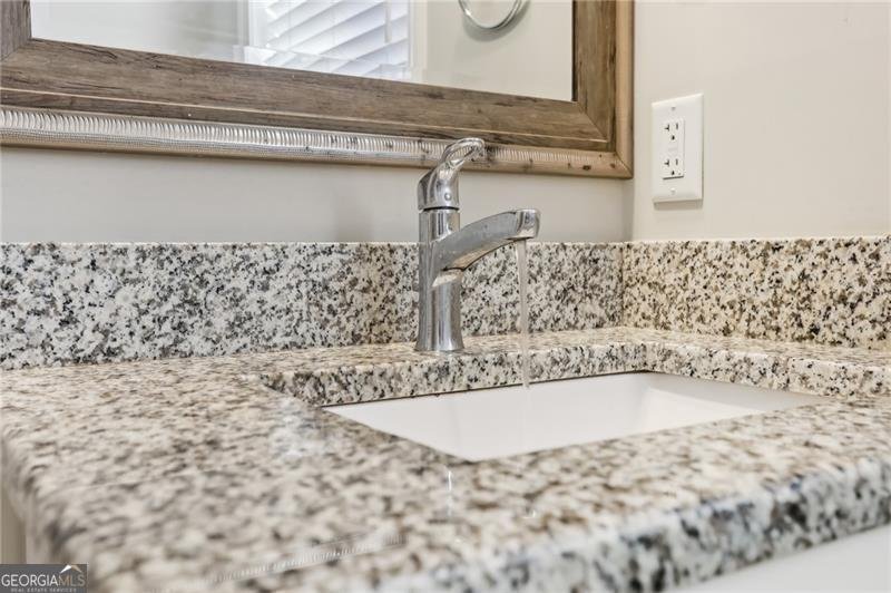 409 Katherine Lane Woodstock - 29