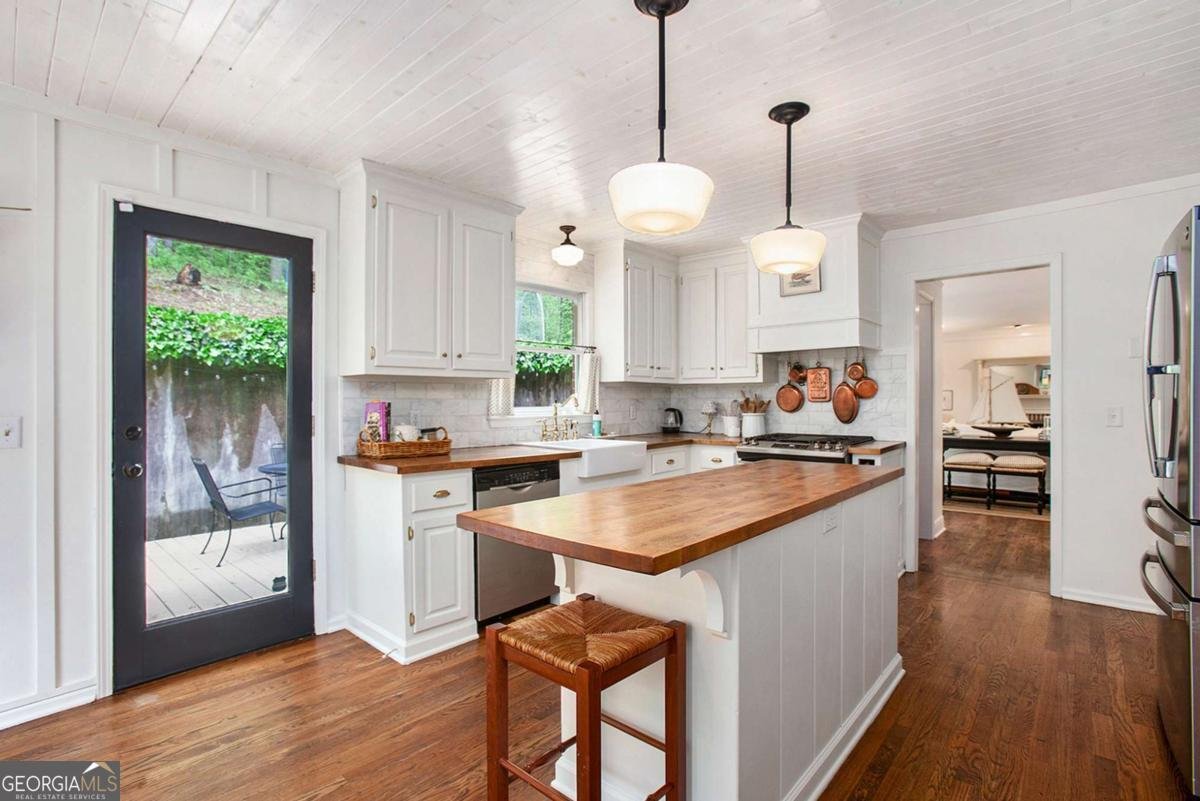 297 Breeze Hill Lane Canton - 9