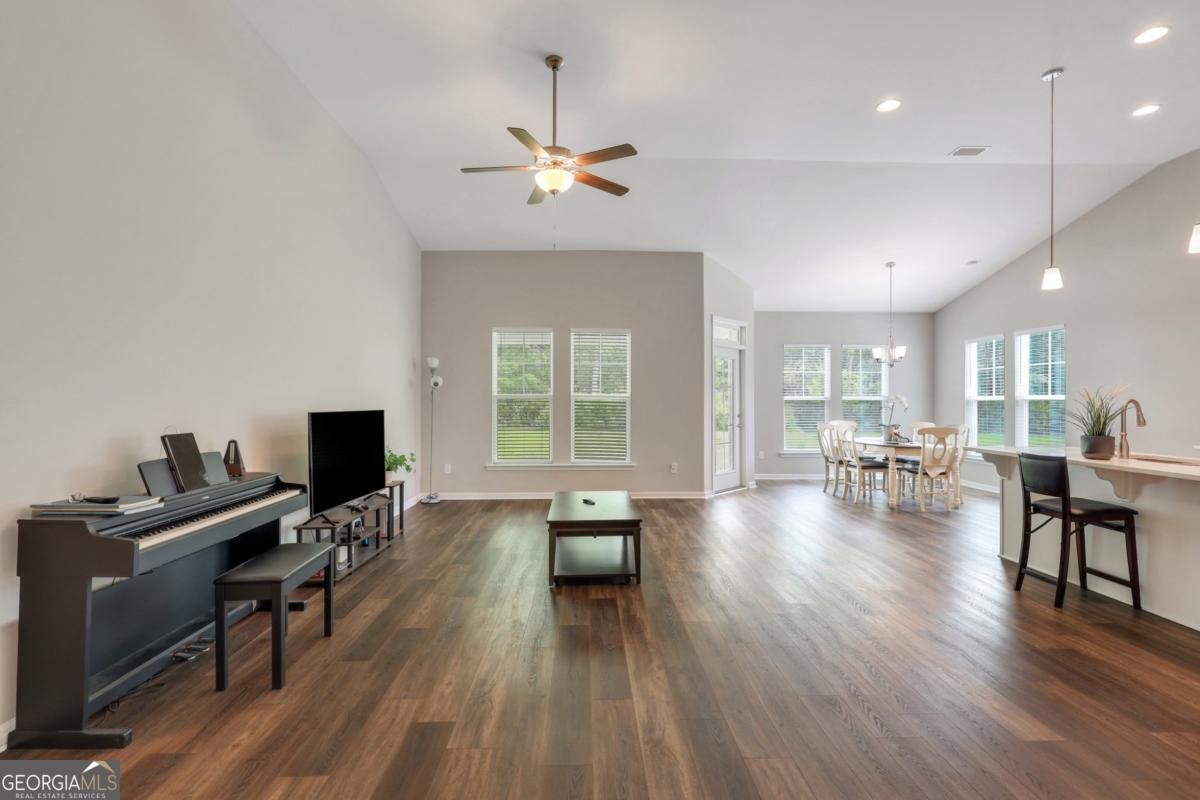 128 Clearwater Drive Brunswick - 4