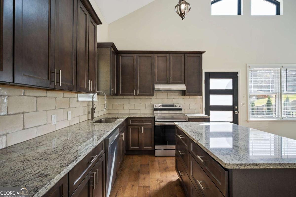 2373 Bouldercliff Way Atlanta - 18