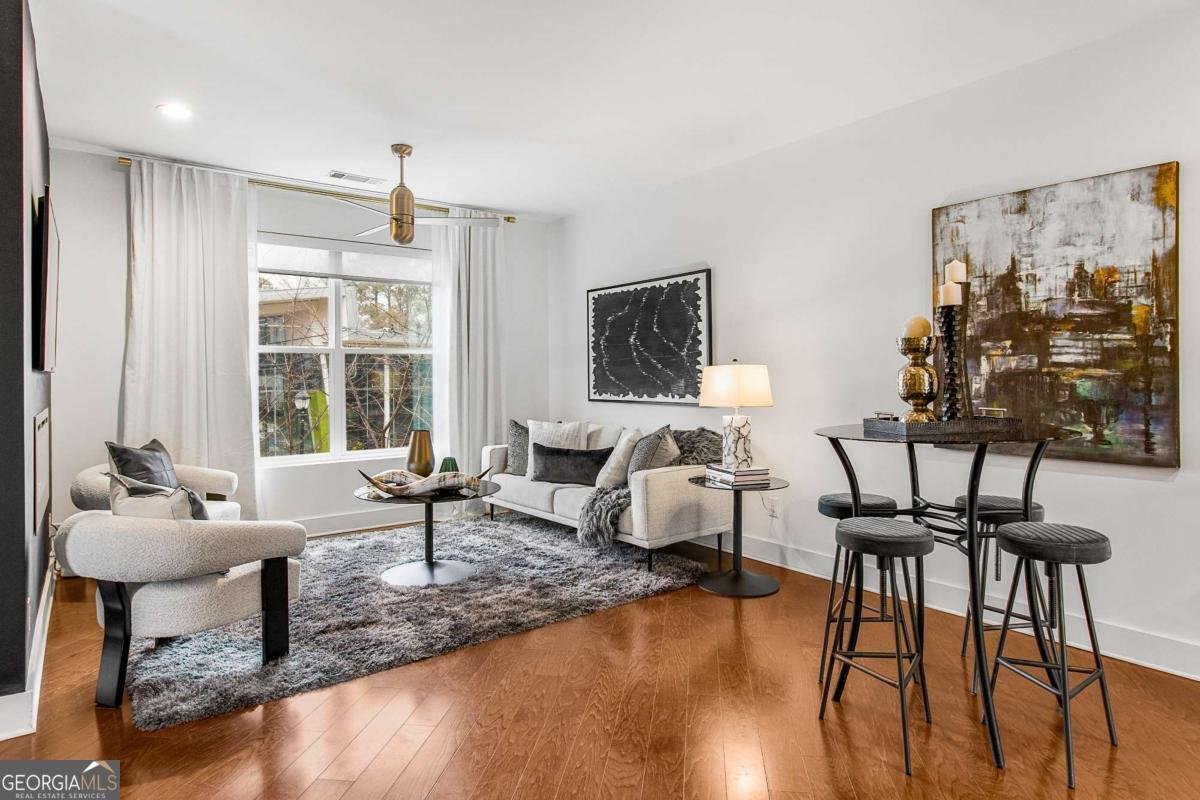 2498 Perry Boulevard Atlanta - 8