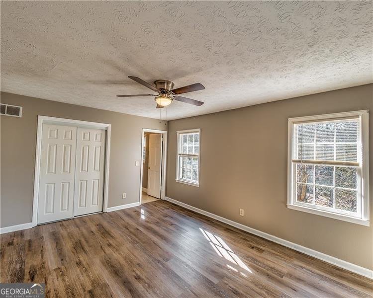 11511 Highway 92 Woodstock - 9