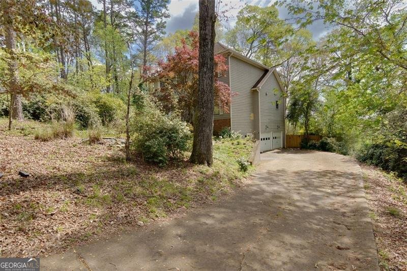225 NACOOCHEE Drive Woodstock - 30