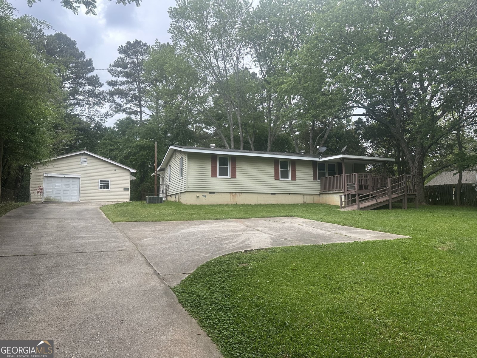 8833 Thomas Road Jonesboro - 2