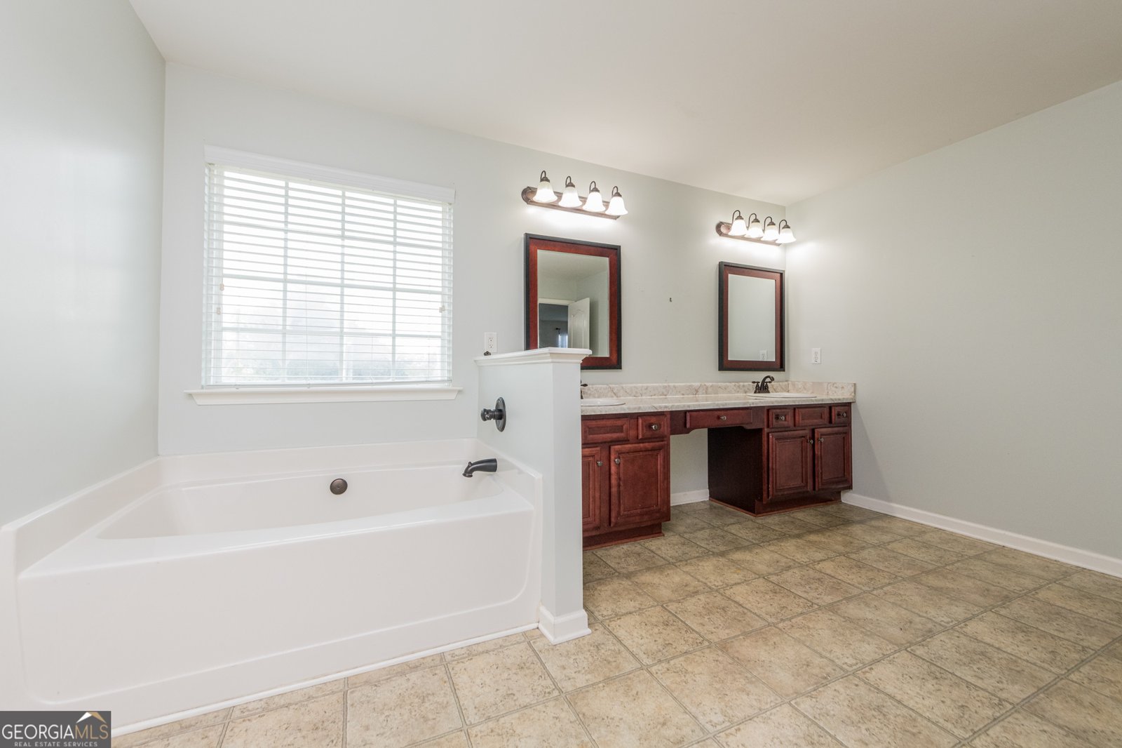 101 Bryce Drive Warner Robins - 23