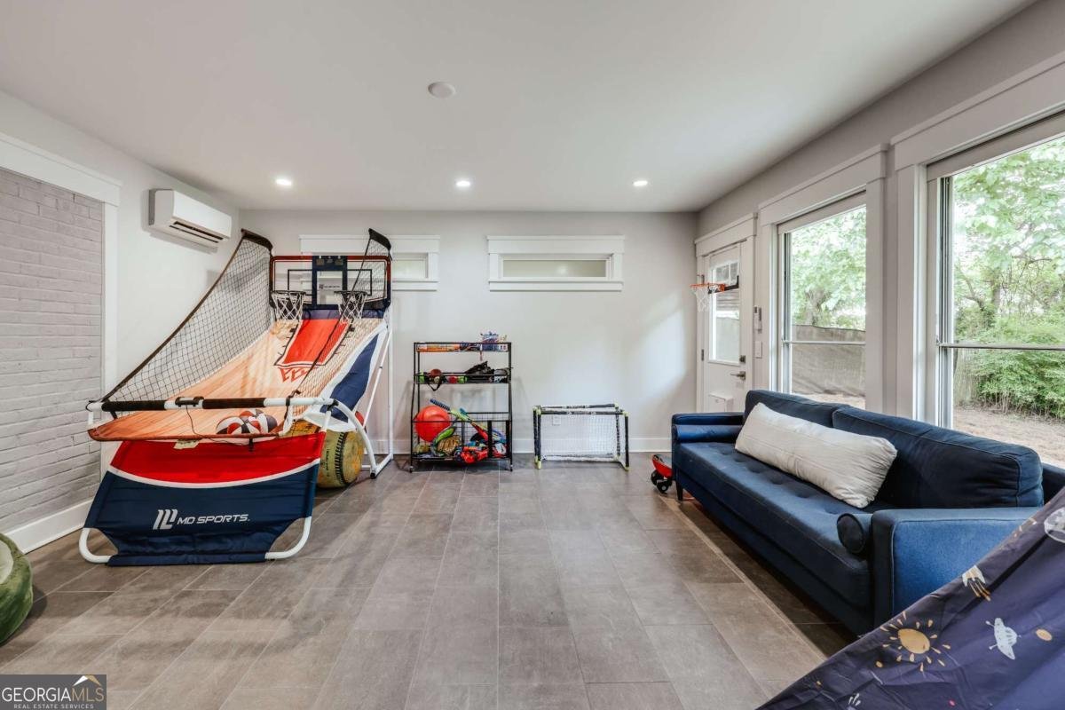 115 Annes Court Athens - 25