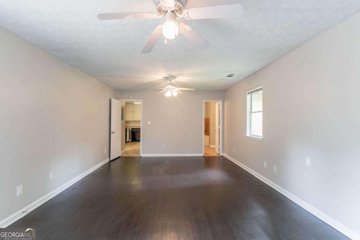 1615 Enchanted Forest Drive Conley - 11