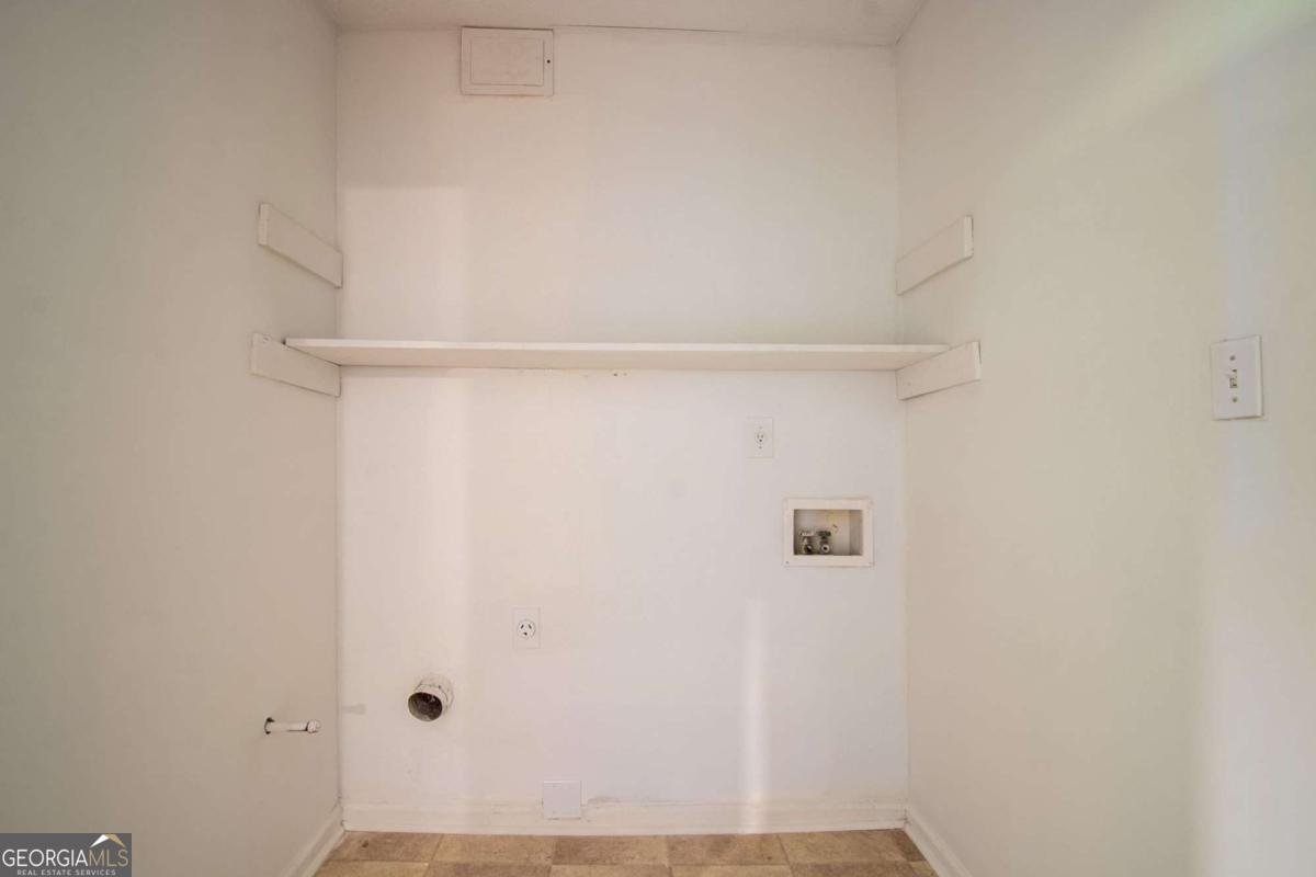 1615 Enchanted Forest Drive Conley - 13