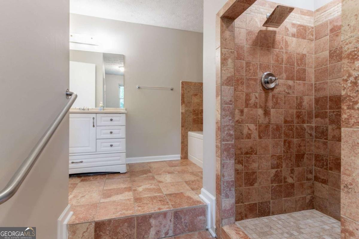 1615 Enchanted Forest Drive Conley - 14