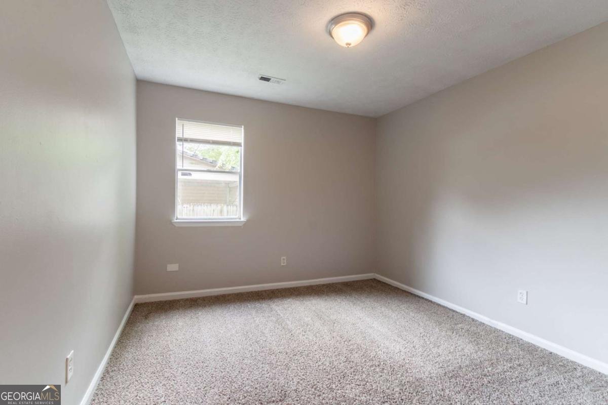 1615 Enchanted Forest Drive Conley - 15