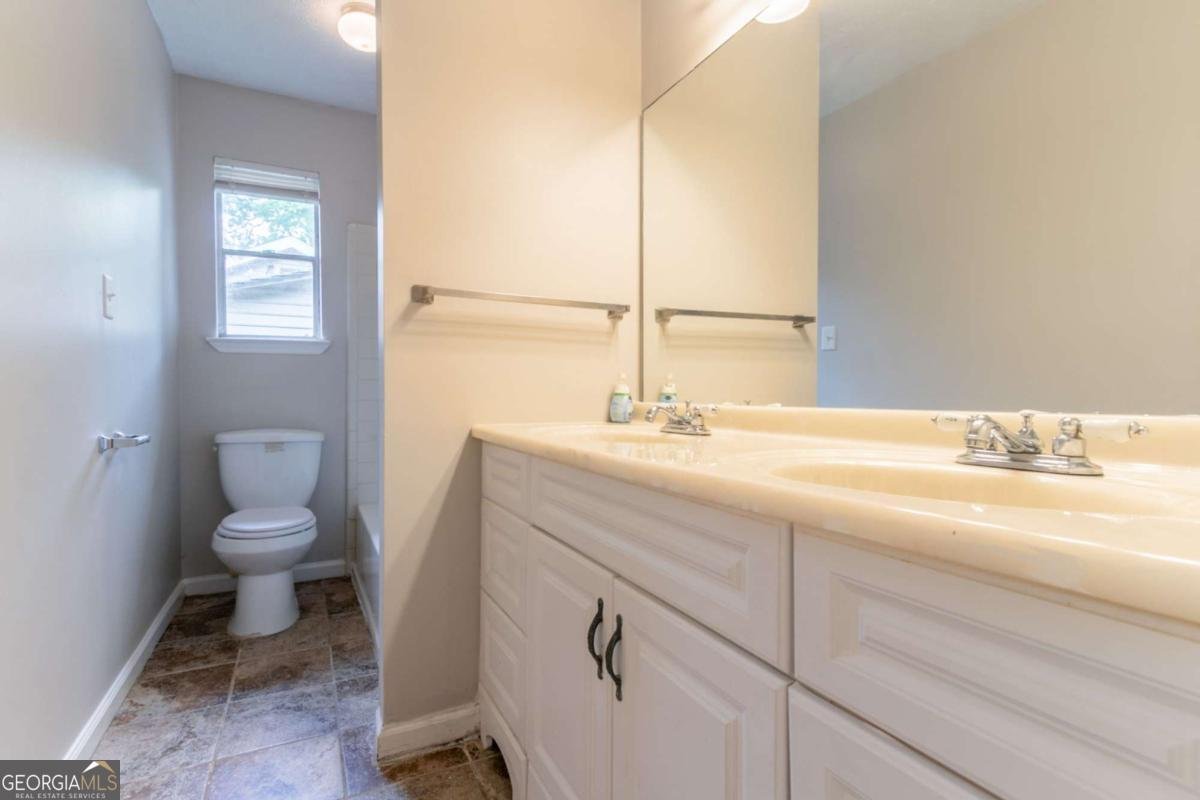 1615 Enchanted Forest Drive Conley - 20