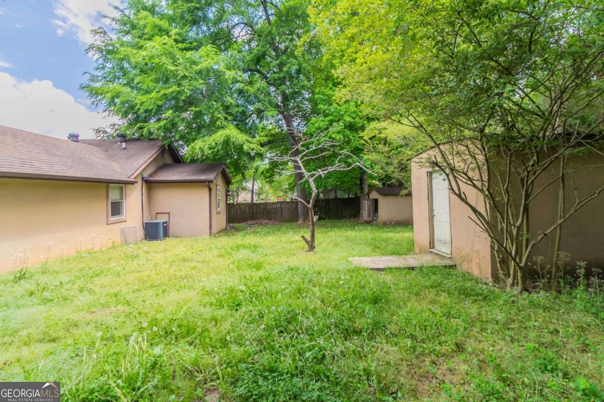 1615 Enchanted Forest Drive Conley - 22