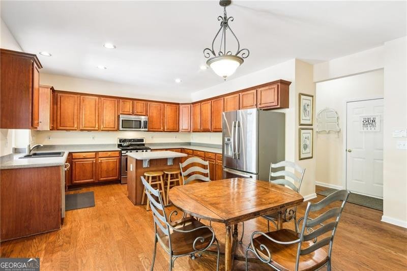 8640 Amsbury Way Cumming - 21