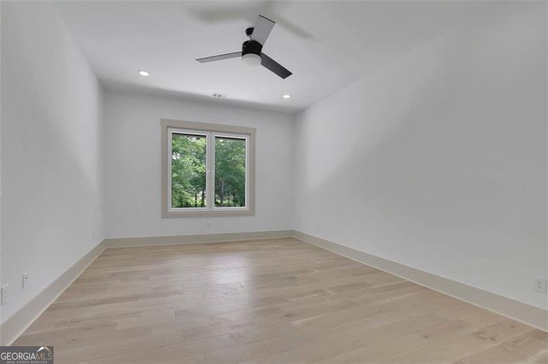 4881 BILL CHEEK Road Auburn - 26