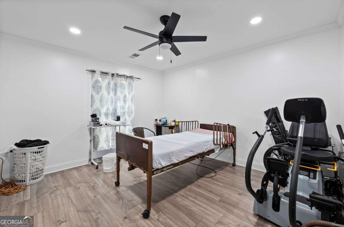 3999 Wabash Lane Ellenwood - 23