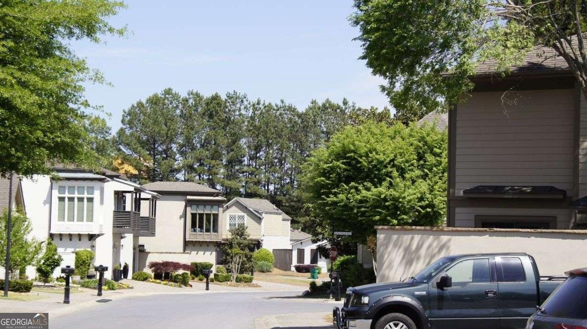690 Stickley Oak Way Woodstock - 13