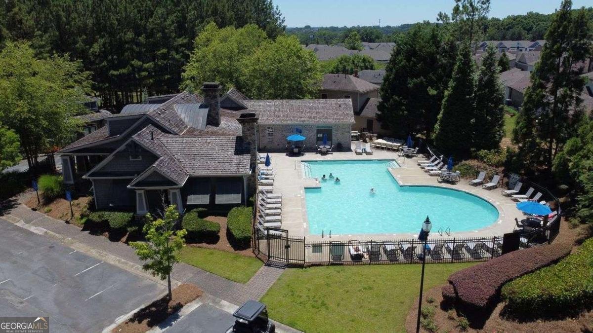 690 Stickley Oak Way Woodstock - 33