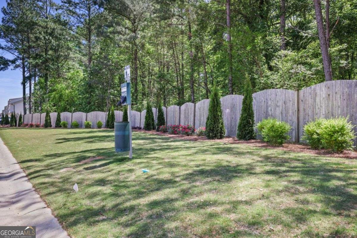 690 Stickley Oak Way Woodstock - 39