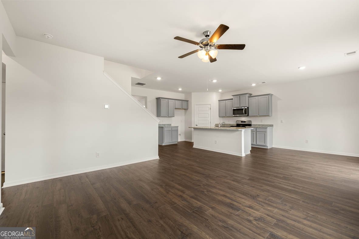 572 Whitman Lane Stockbridge - 20