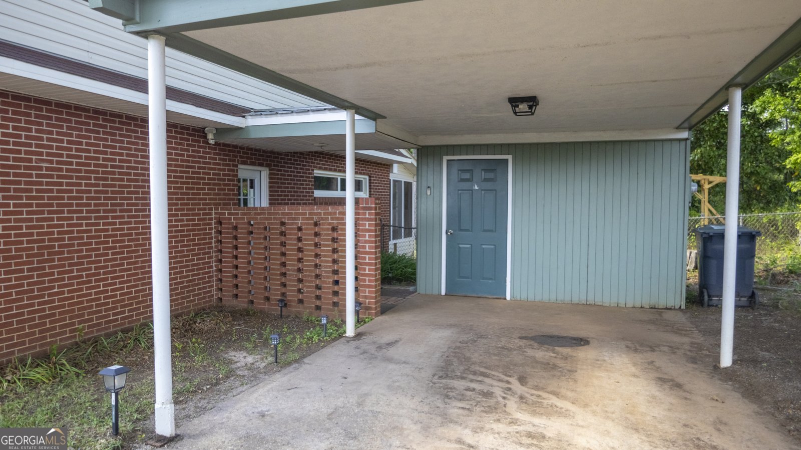108 Perry Street Manchester - 3