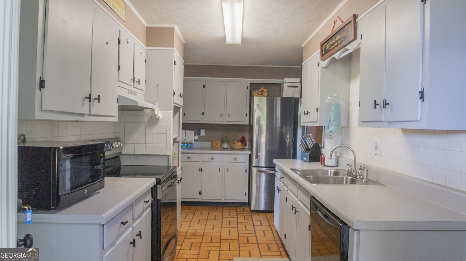 108 Perry Street Manchester - 5