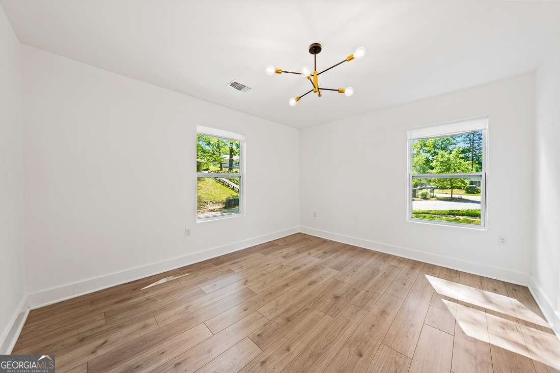 1675 Avon Avenue Atlanta - 18
