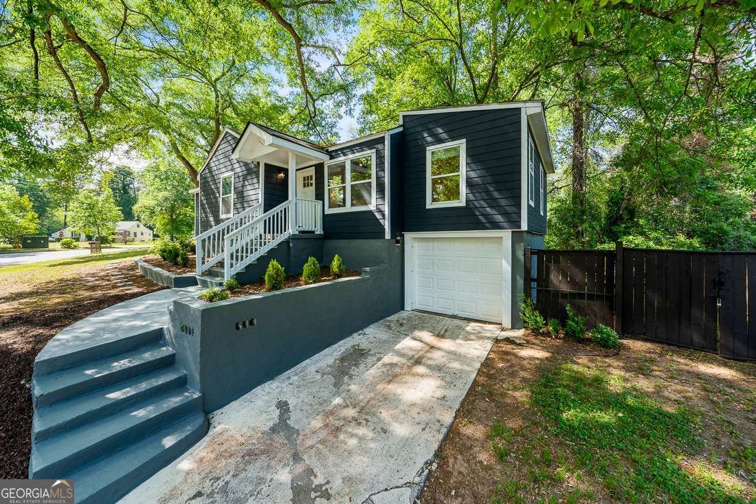 1675 Avon Avenue Atlanta - 27