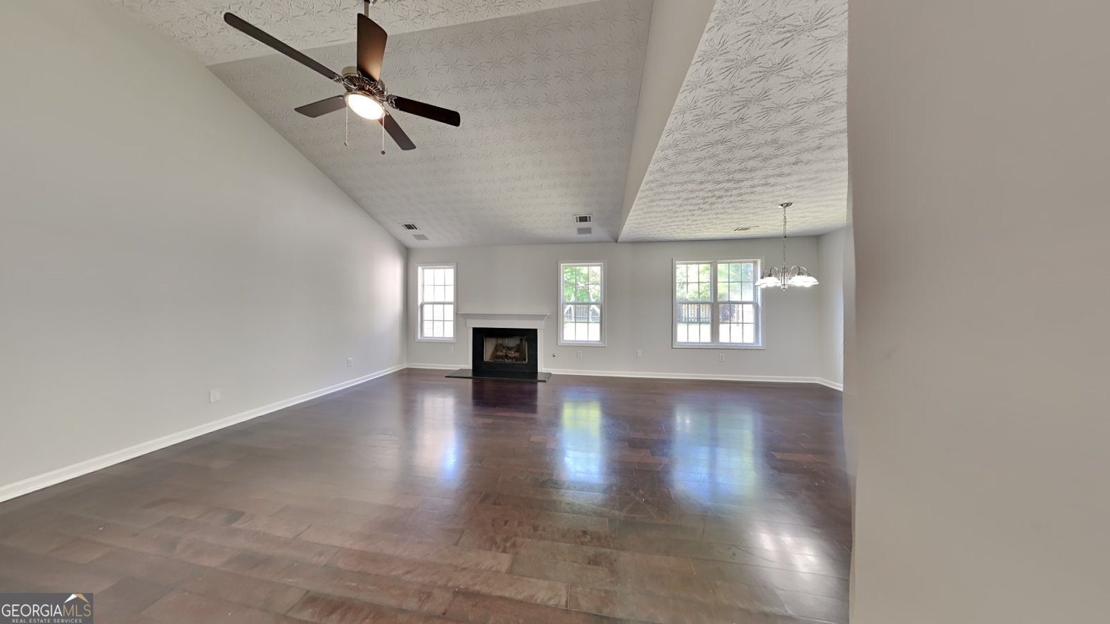 321 Shadowbrooke Drive Loganville - 3