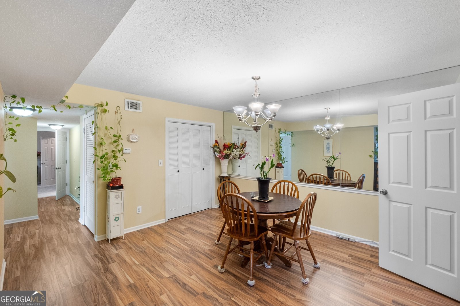 6851 Roswell Road Sandy Springs - 8