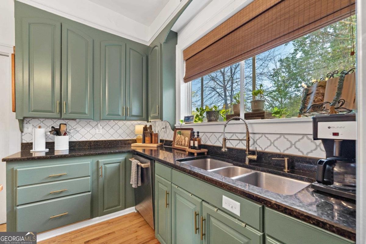203 Elm Street Greensboro - 22