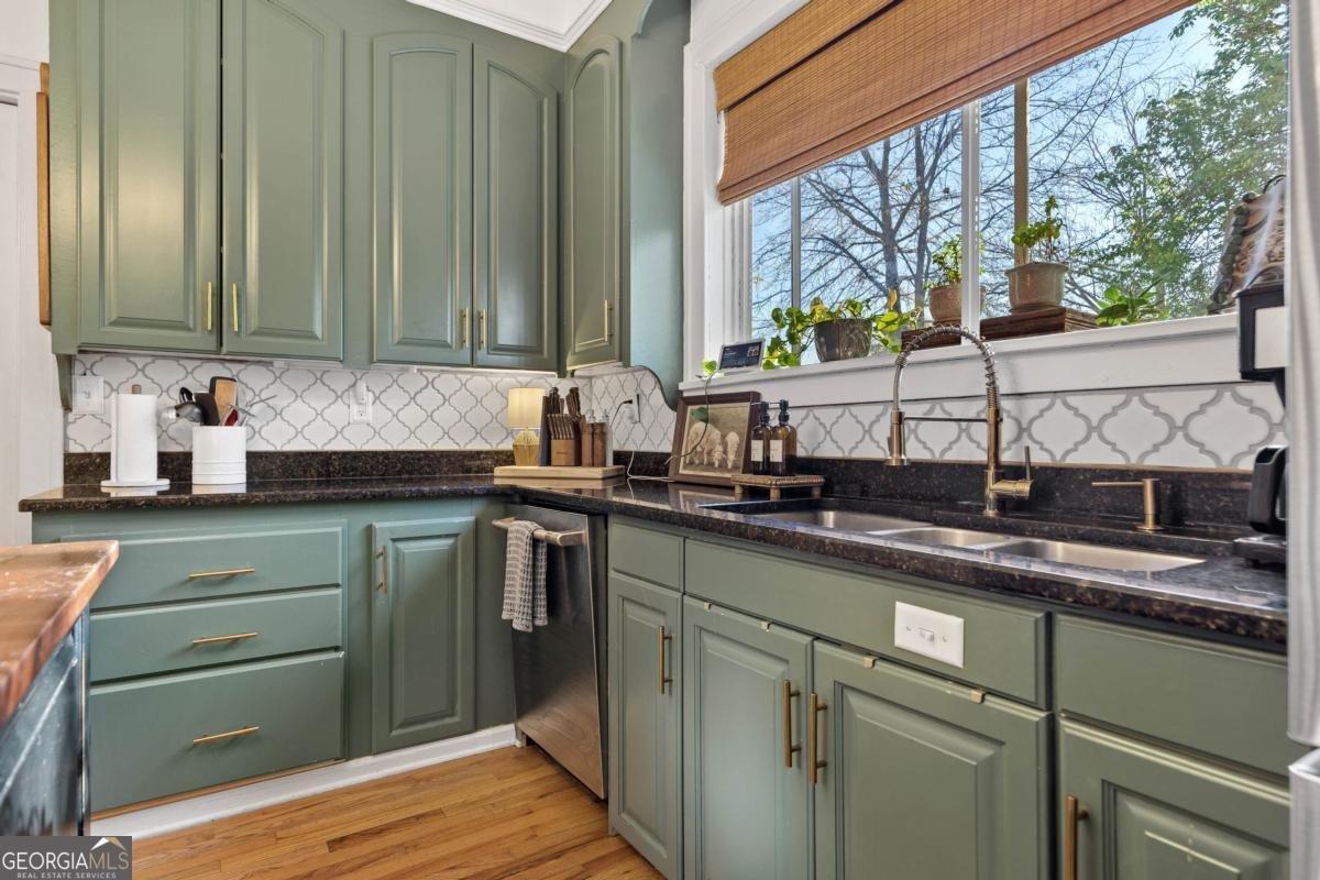 203 Elm Street Greensboro - 23