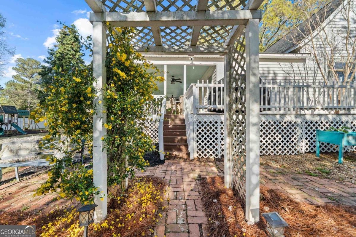 203 Elm Street Greensboro - 60