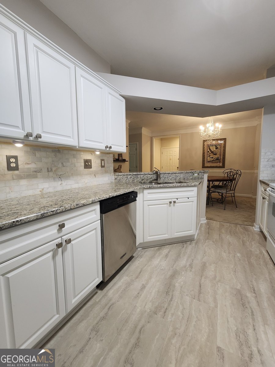 423 Pembrooke Circle Milton - 12