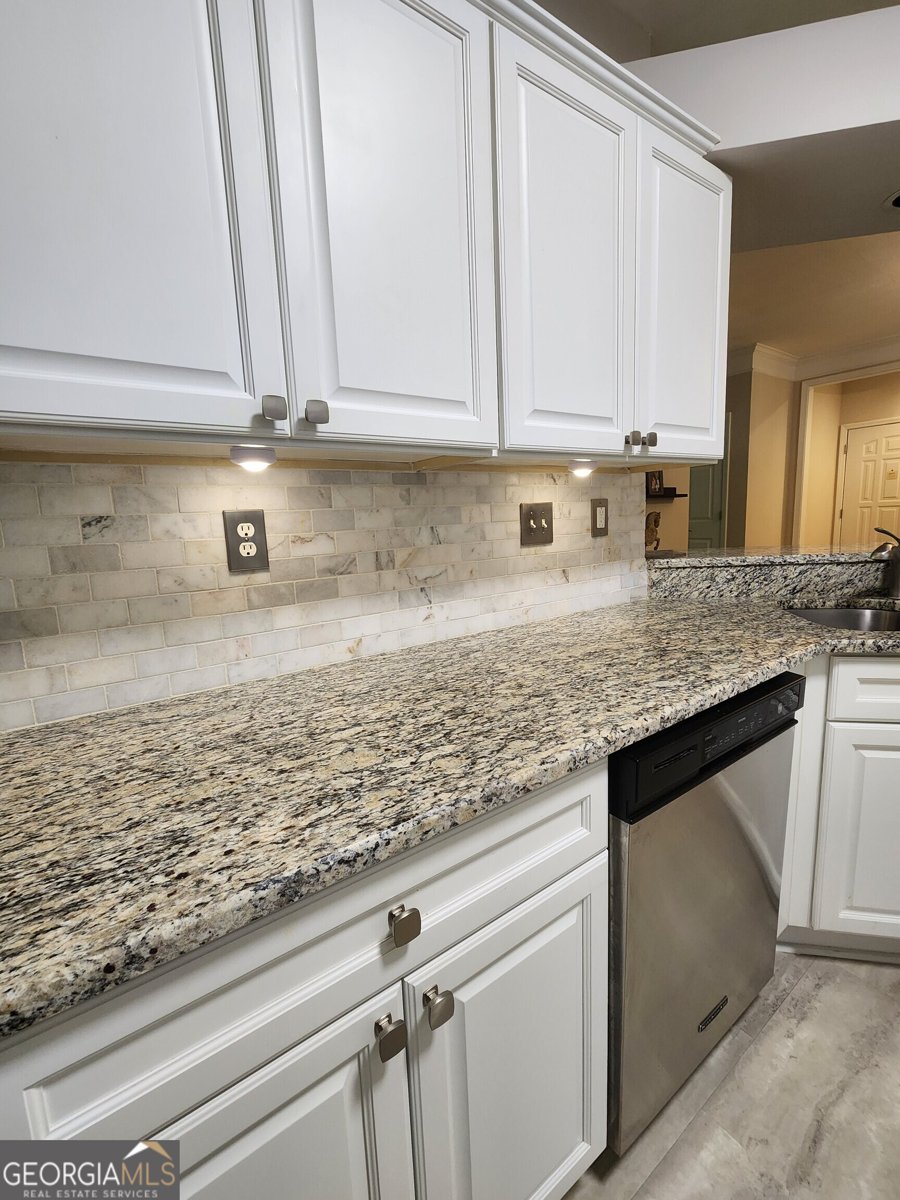 423 Pembrooke Circle Milton - 15