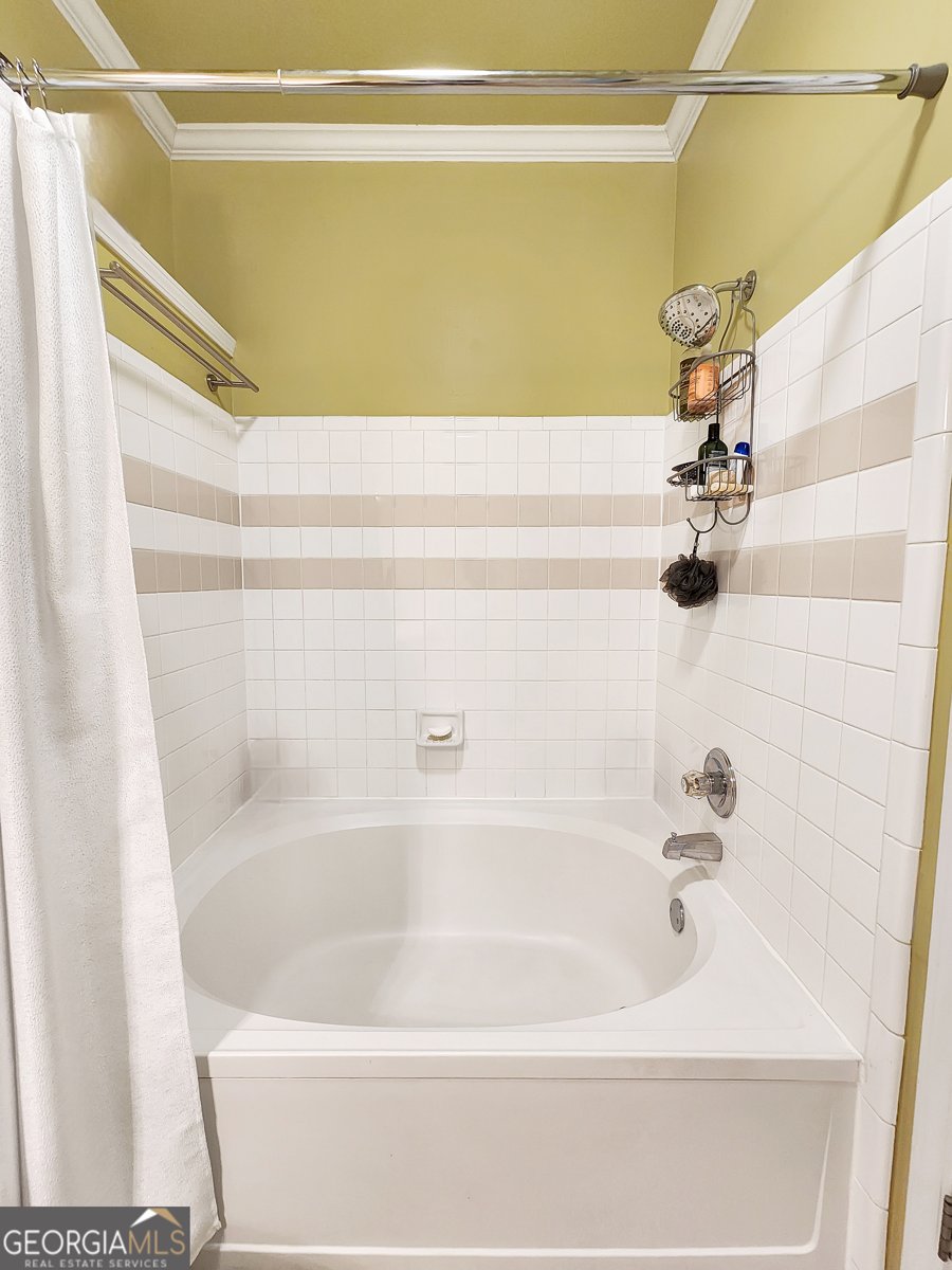 423 Pembrooke Circle Milton - 24