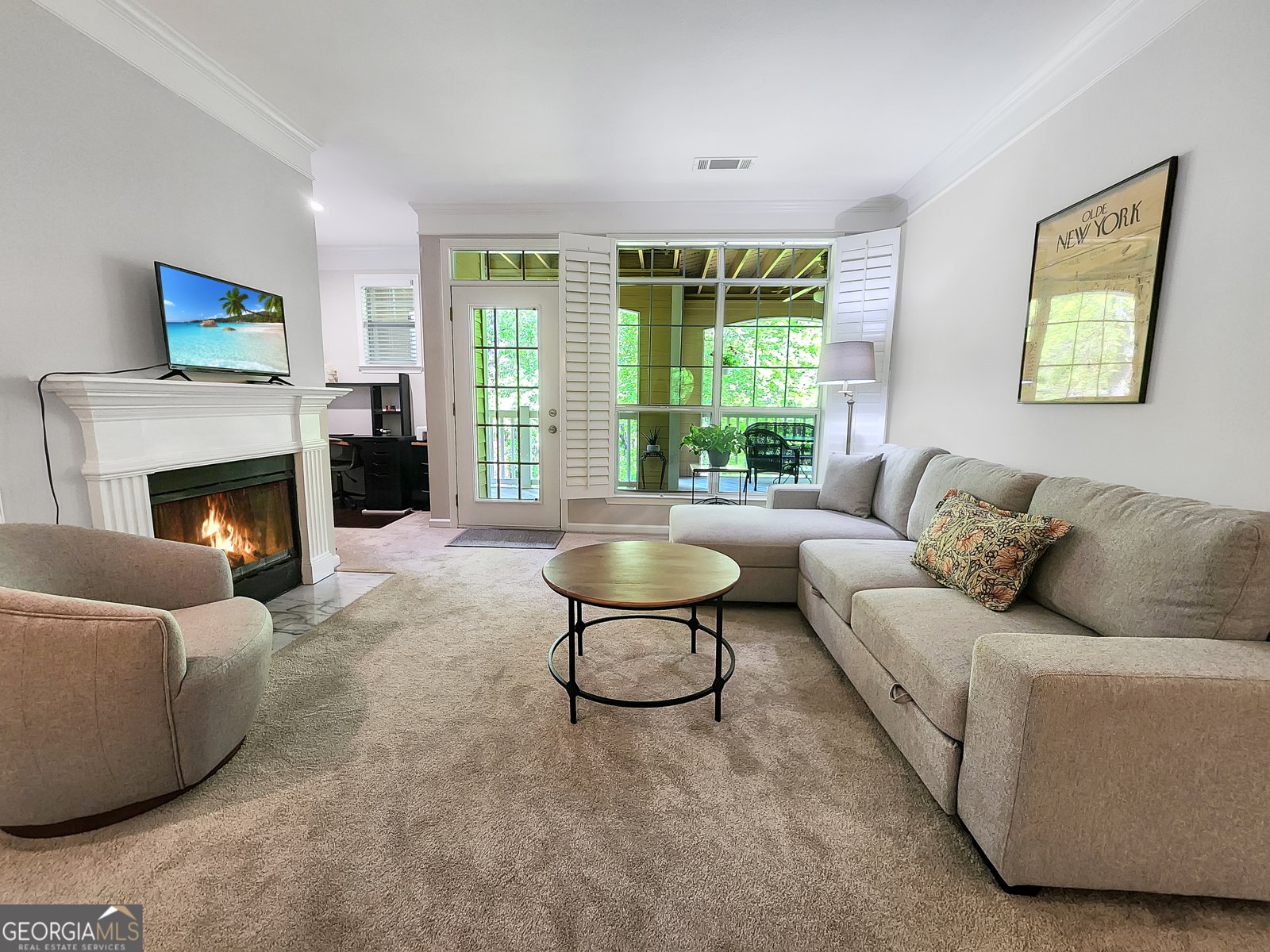 423 Pembrooke Circle Milton - 3