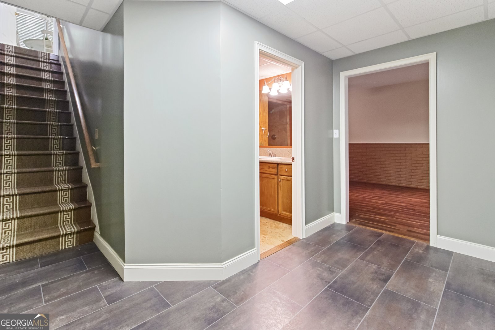 139 Crown Forest Drive McDonough - 34