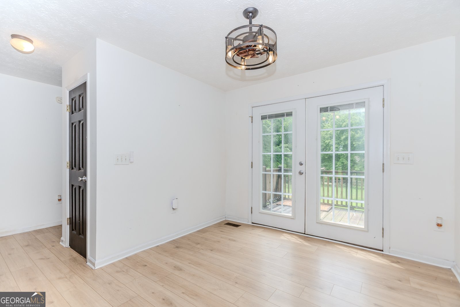 582 B Whitfield Road Jefferson - 11