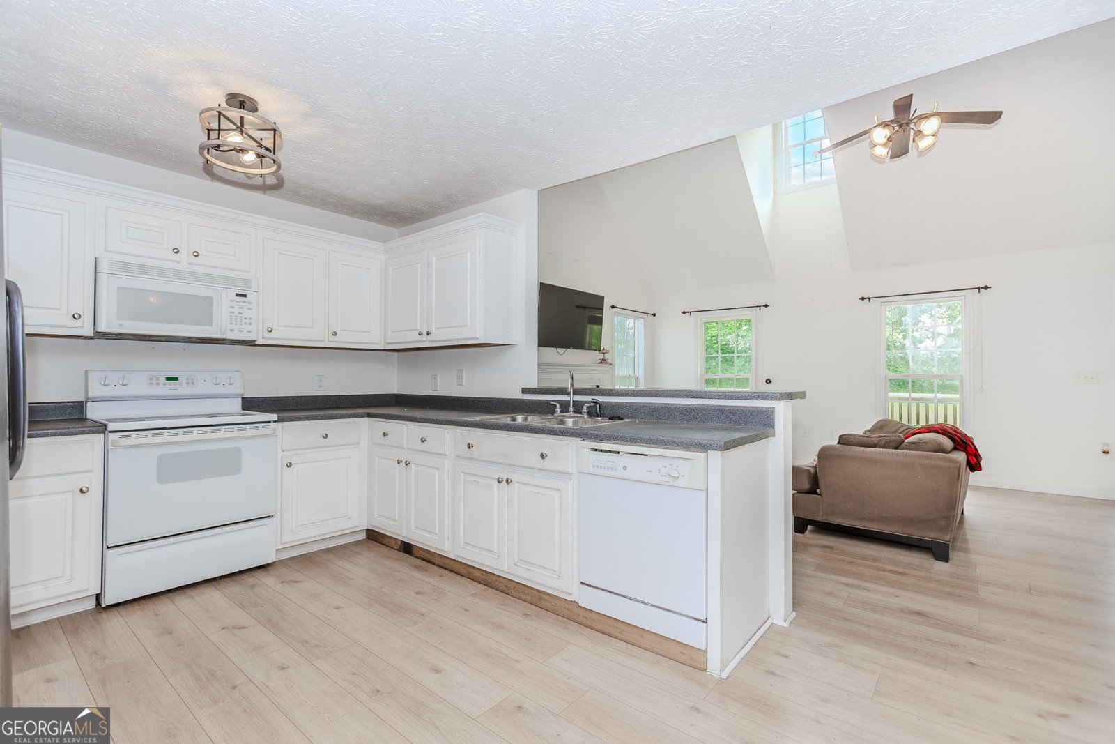 582 B Whitfield Road Jefferson - 13