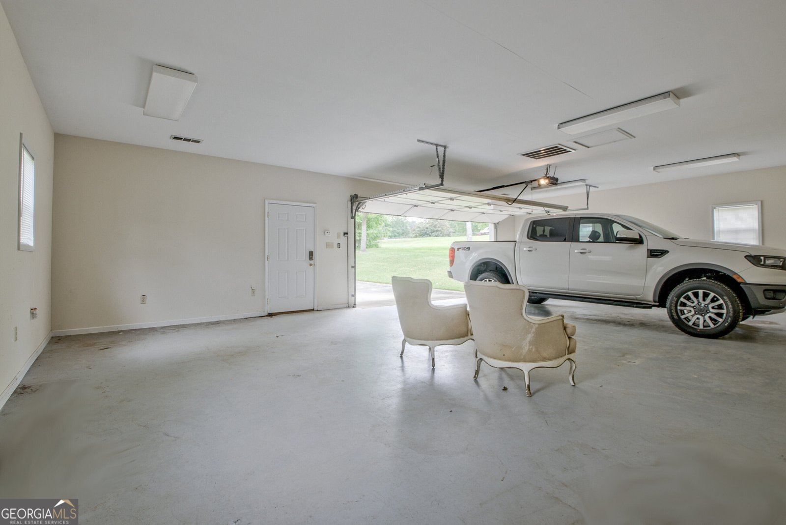 110 Silver Leaf Drive Fayetteville - 33