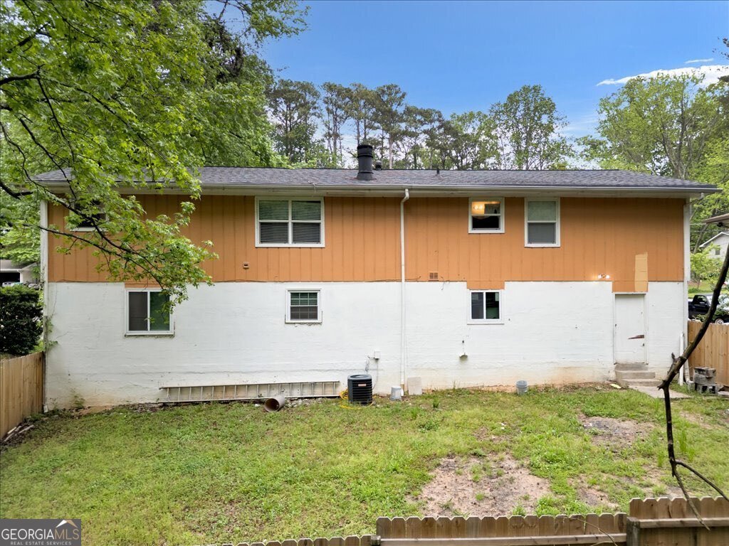 1563 Greenwood Drive Norcross - 33