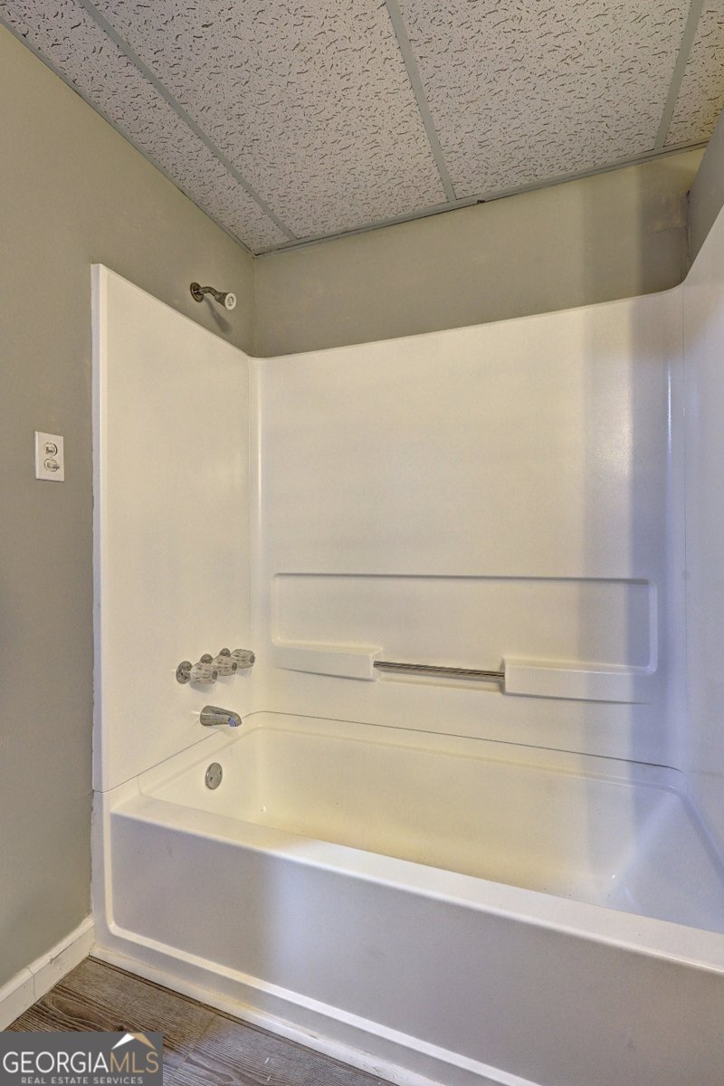 5621 Wildwood Trail Lithonia - 20