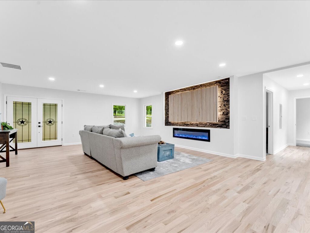 5840 CRABAPPLE Drive Mableton - 17