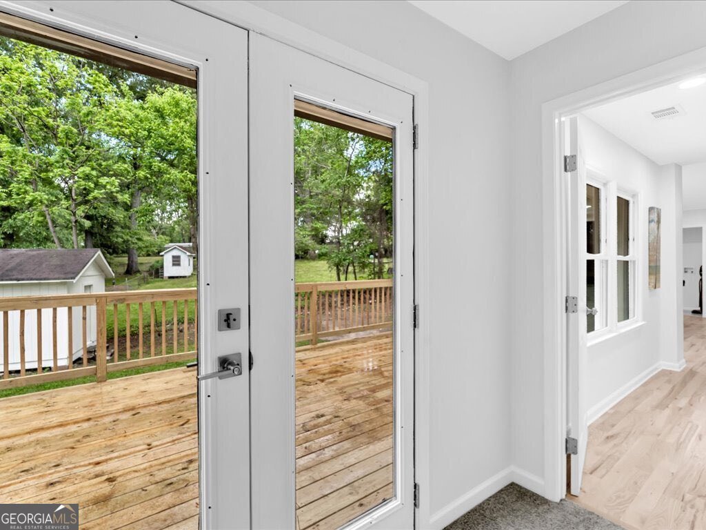 5840 CRABAPPLE Drive Mableton - 32
