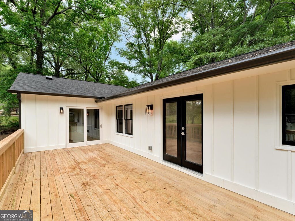5840 CRABAPPLE Drive Mableton - 44