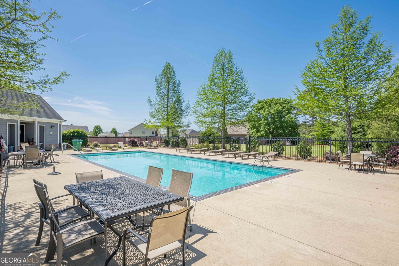 207 Cherokee Reserve Circle Canton - 63