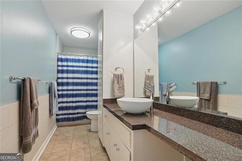 495 Ramsdale Drive Roswell - 21